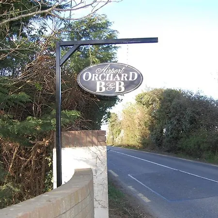 Airport Orchard Bed & Breakfast